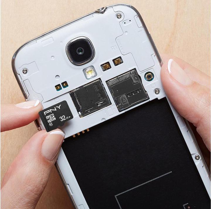 Produktbild PNY Performance Plus inkl. Adapter (32 GB, microSDHC, U1, UHS-I)