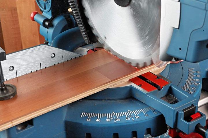 Produktbild Bosch Professional Kombinationssäge GTM 12 JL
