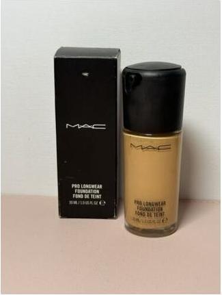 Produktbild MAC Cosmetics Pro Longwear Foundation (NC40)