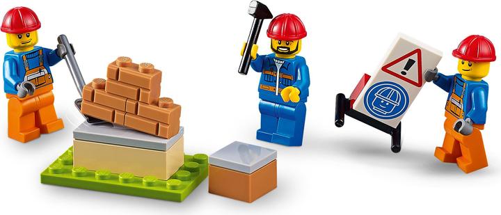 Actual product image LEGO Junior's big building site (10734)