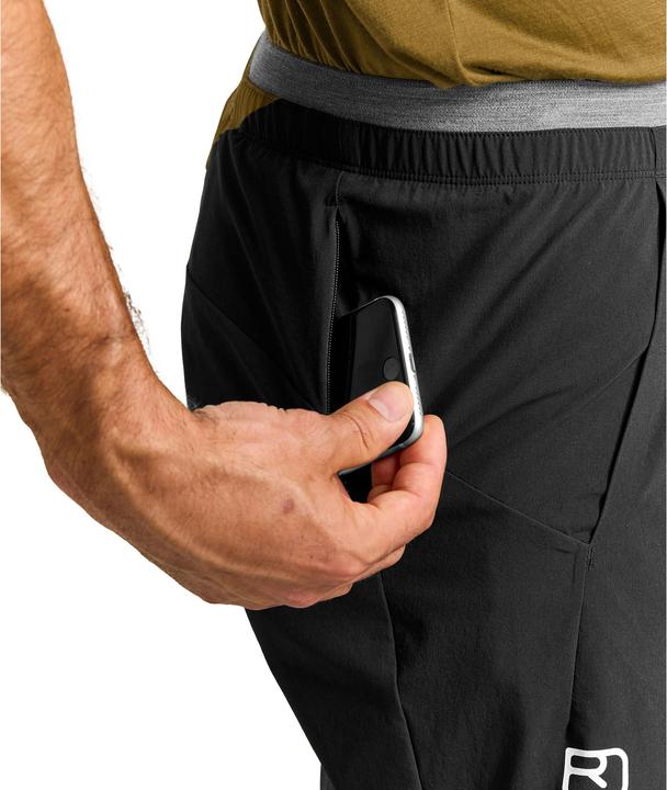 Actual product image Ortovox Piz Selva Shorts (XL)
