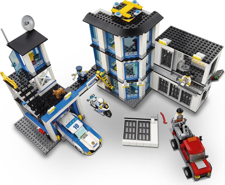 Produktbild LEGO Polizeiwache (60141, LEGO City)