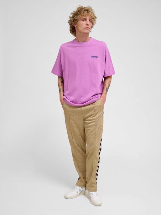 Actual product image hummel hmlLOOSE T-SHIRT S/S HEADBALL (XS)