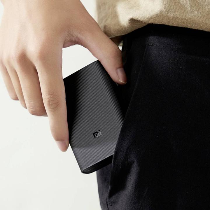 Productafbeelding Xiaomi Mi 3 Ultra Compact (10000 mAh, 22.50 W, 37 Wh)
