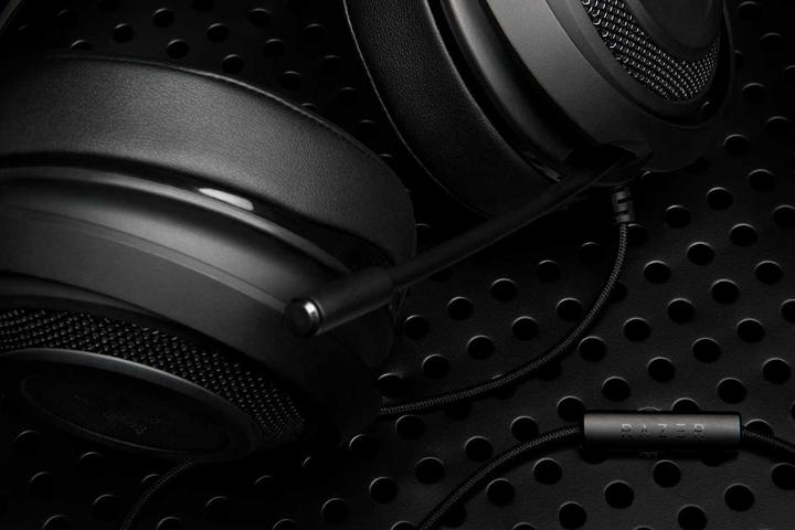 Actual product image Razer ManO'War 7.1 (Cable)