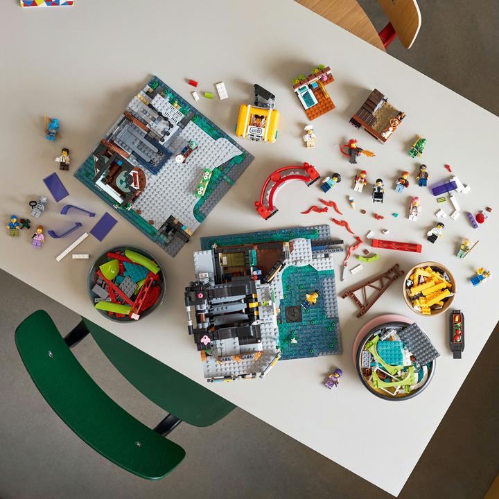 Produktbild LEGO Die Märkte von Ninjago City (71799, LEGO Ninjago, LEGO Seltene Sets)