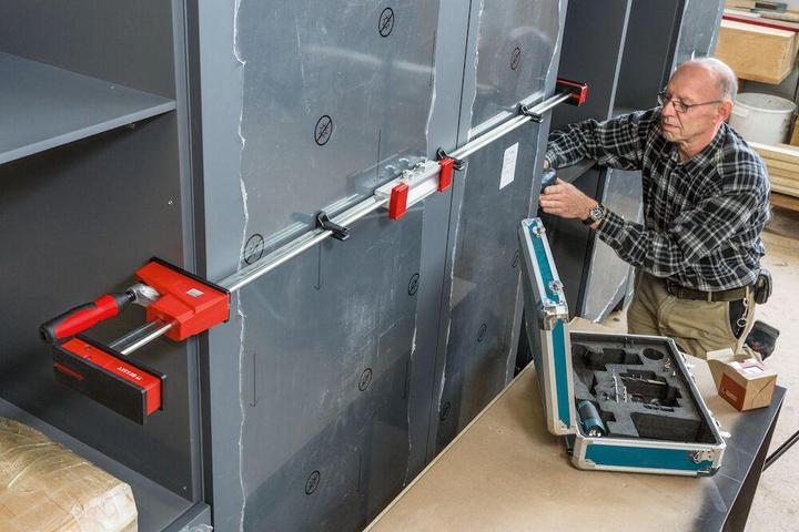Produktbild Bessey Korpuszwinge (1250 mm)