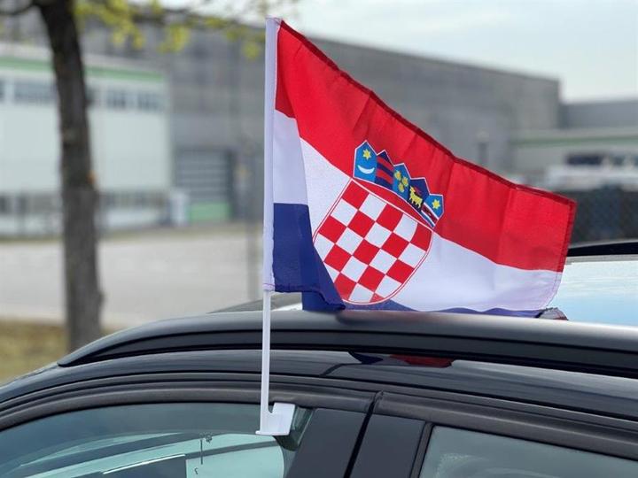 GuGus Autofahne