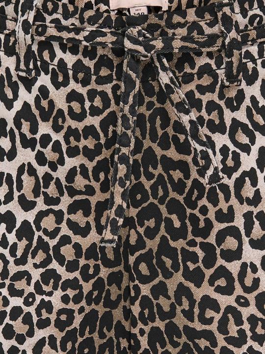 Actual product image Only KOGSANDRA Locker geschnitten Shorts Shorts (146)