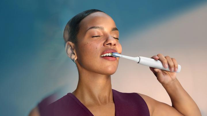 Produktbild Philips Sonicare DiamondClean 9000 (Schallzahnbürste)