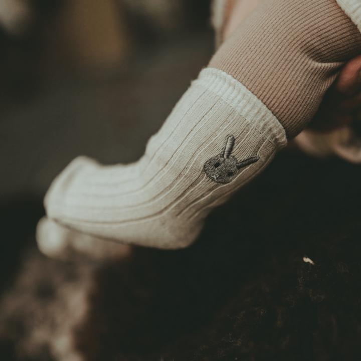 Image du produit Donsje Chaussettes à clochettes Lapin - Blanc chaud (22 - 24)