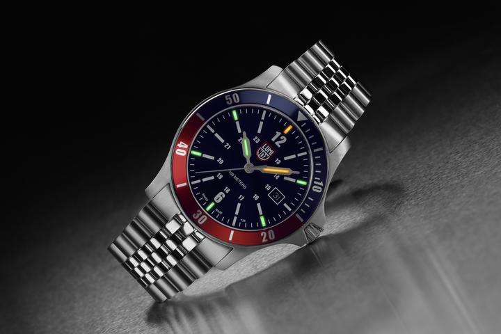 Produktbild Luminox SPORT TIMER 0910 SERIES (Sportuhr, 42 mm)