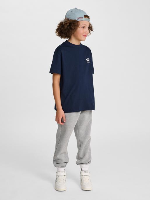 Actual product image hummel Hmlloose tee s/s graphic junior (128)