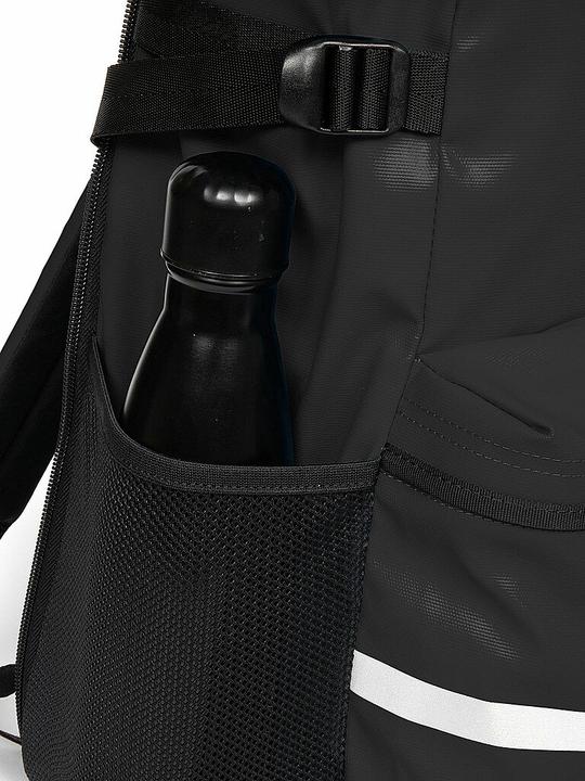 Actual product image Eastpak Maclo Bike Tarp (31 l)