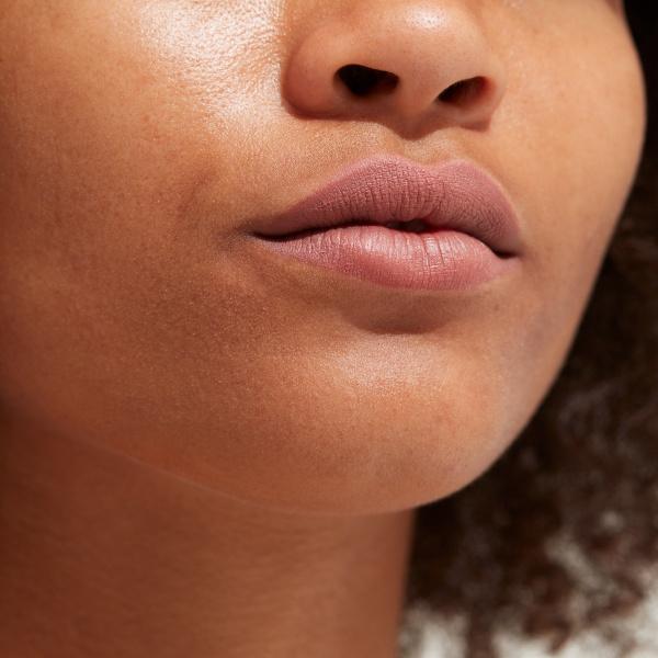 Immagine prodotto Gosh Copenhagen Velvet Touch Lipstick 003 Matt Antique 4 gr (003 Opaco Antico)