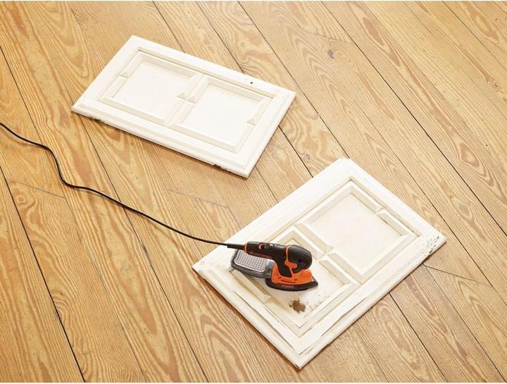 Image du produit Black & Decker Sableuse compacte pour souris (Plateau de ponçage triangulaire, 120 W)