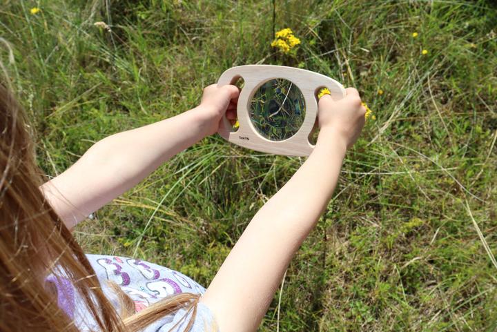 Produktbild TickiT Kinderlupe aus Holz