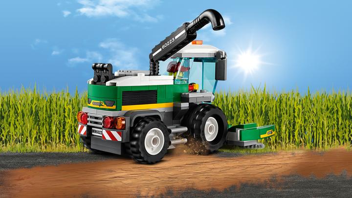Produktbild LEGO Transporter für Mähdrescher (60223, LEGO City)