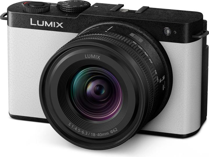 Produktbild Panasonic Lumix S9 Kit (18 - 40 mm, 24.20 Mpx, Vollformat)