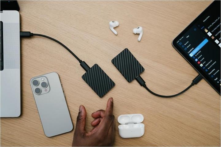 Produktbild Verbatim External Drive Store n Go Mini Stripe USB-C SSD 512GB Black 32034 (512 GB)