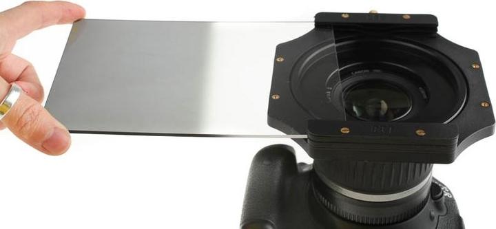Produktbild Lee Filters 0.6ND Grad Medium 100x150mm (15000 mm, ND- / Grauverlauffilter)