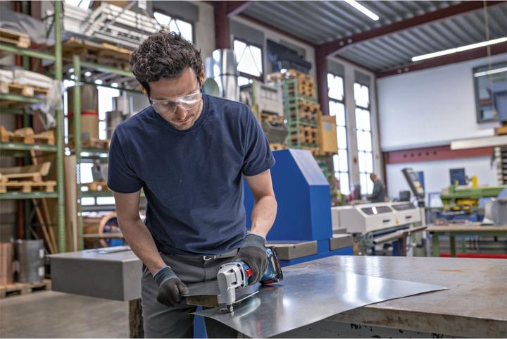 Produktbild Bosch Professional GSC 18V-16 E