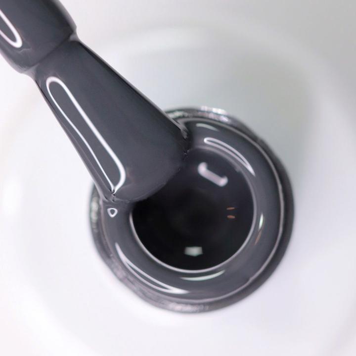 Actual product image Alessandro Striplac Peel or Soak New York Grey 8 ml (Grey, Peelable nail polish)