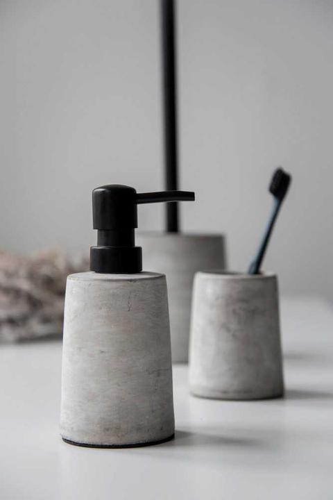 Actual product image Wenko Villena