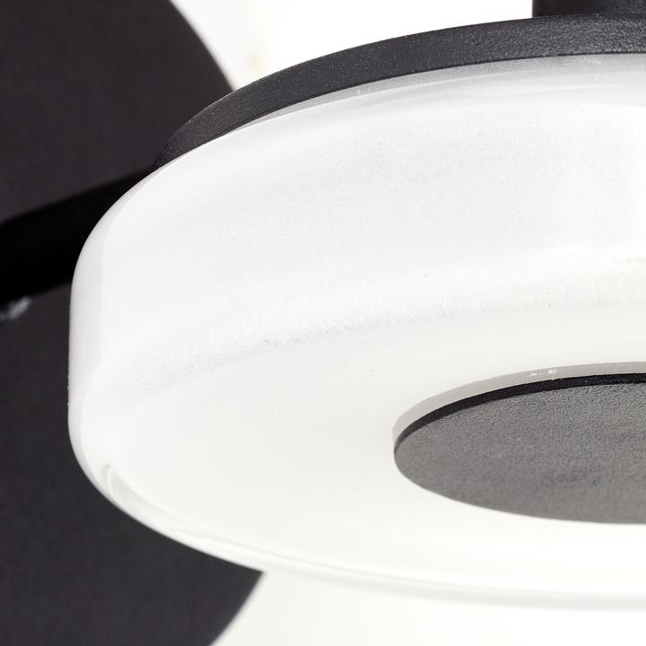 Actual product image Brilliant Seaham (730 lm, IP44)