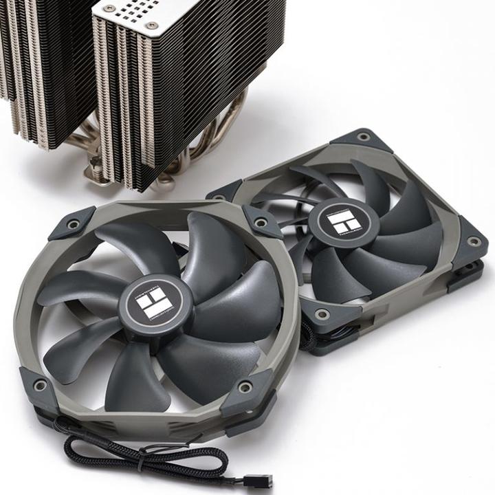 Produktbild Thermalright Frost Spirit 140 (27 mm)