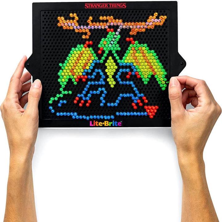 Image du produit Netflix Stranger Things Lite Brite jeu (Anglais)