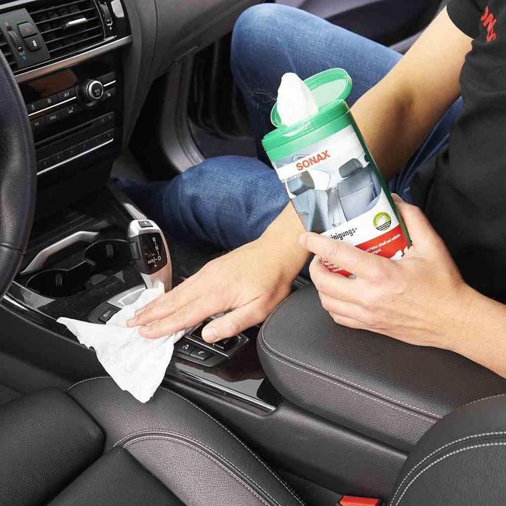 Actual product image Sonax InteriorCleaningWipesBox