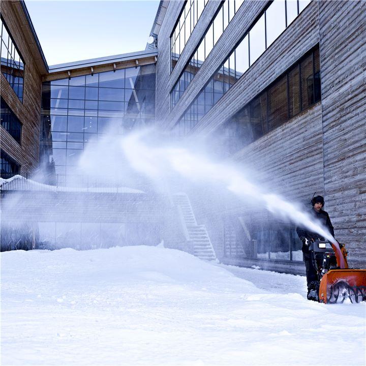 Produktbild Husqvarna Schneefräse ST 224 (61 cm)