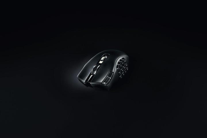 Image du produit Razer Naga V2 HyperSpeed pour le jeu, 2,4 GHz, Bluetooth, Sans fil, Noir (Sans fil)