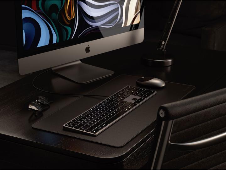 Actual product image Satechi Slim W3 (DE, Cable)