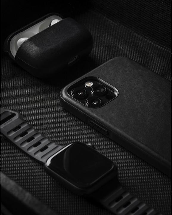 Actual product image Nomad Sport Strap V2 41mm/40mm/38mm Black (38 mm, 40 mm, Plastic)