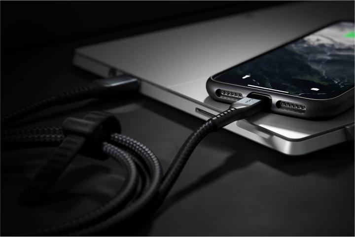 Image du produit Nomad Câble Kevlar USB-A vers Lightning 1,5 m (1.50 m, USB 2.0, 12 W)