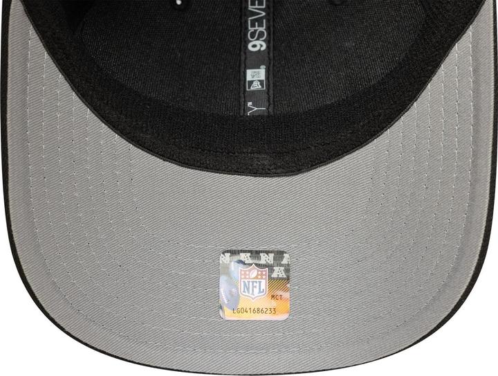 Actual product image New Era 9Seventy Mesh Snapback Cap - Las Vegas Raiders