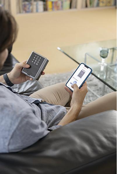 Produktbild Abus KeyGarage 787 Smart Bluetooth zur Wandmontage