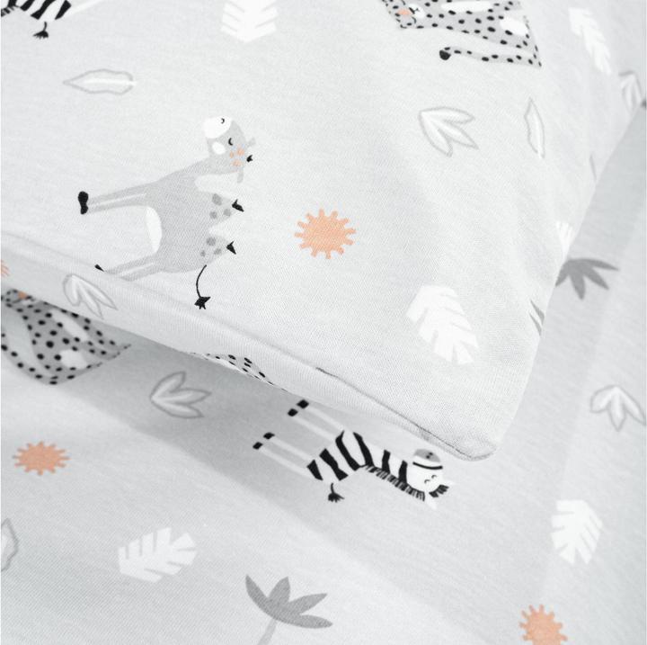 Produktbild Julius Zöllner Kinderbettwäsche Jersey Savanne Grau 100 x 135 + 40 x 60 cm