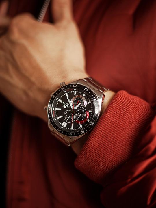 Produktbild Casio Edifice (Chronograph, 50 mm)