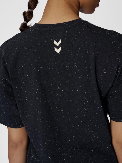 Image du produit hummel hmlMT ULTRA BOXY SHORT T-SHIRT (XS)