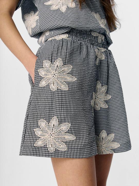 Immagine prodotto Object Bestickte Shorts (44)