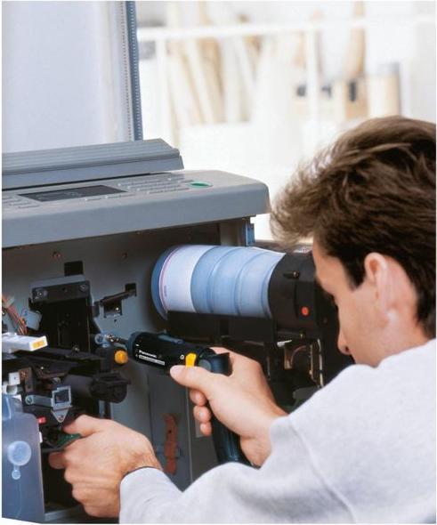 Produktbild Panasonic EY 6220 NQ Akku-Knickschrauber (Akkubetrieb)