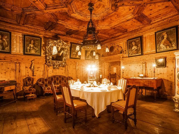 Produktbild Smartbox 1 Übernachtung im historischen Charme des 3*-Hotels Albrici in Graubünden (2 Pers.)