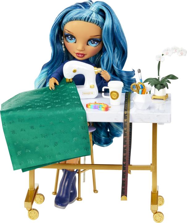 Actual product image MGA Rainbow High Dream & Design Fashion Studio