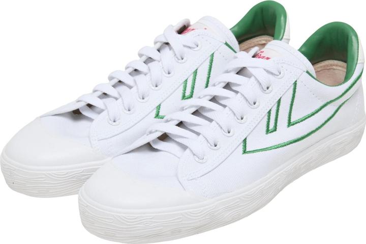 Blanc, green outline