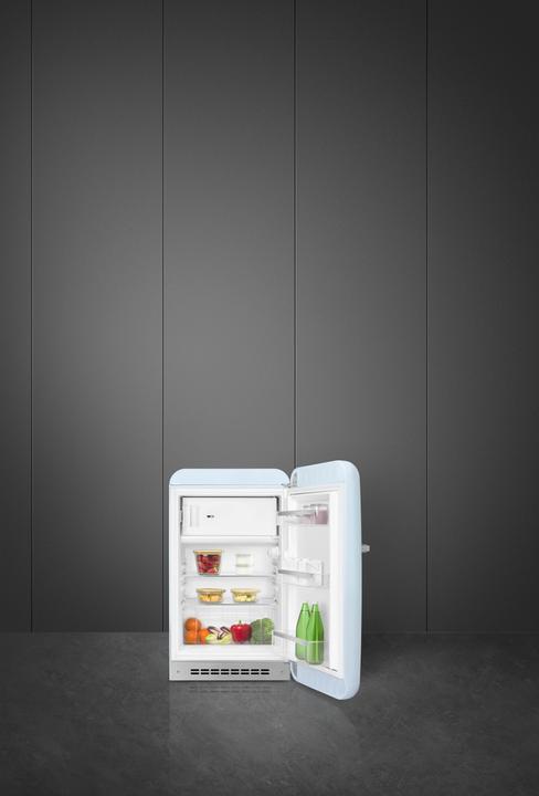 Actual product image Smeg FAB10RPB5 50's Style, 1-door, 54 cm, right, LED lighting, pastel (122 l)