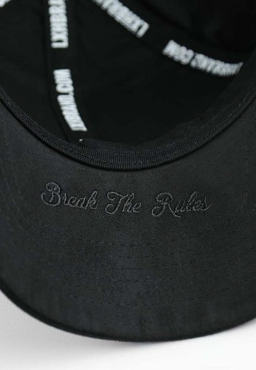 Actual product image LXH Caps Casquette Suédine - Genève (One size)
