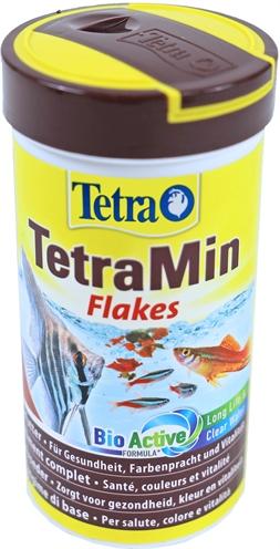Actual product image Tetra TetraMin Flakes (Ornamental Fish, 250 ml)